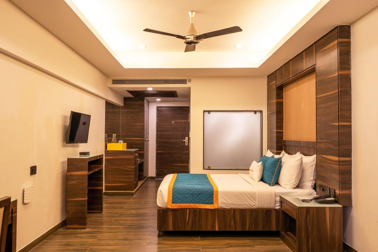 Zone Connect By The Park Parra Goa Hotell Anjuna Exteriör bild